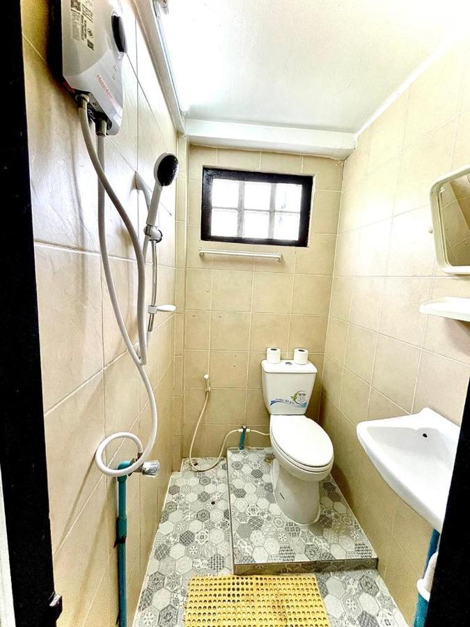 Satop Travelers Guesthouse شيانغ ماي المظهر الخارجي الصورة