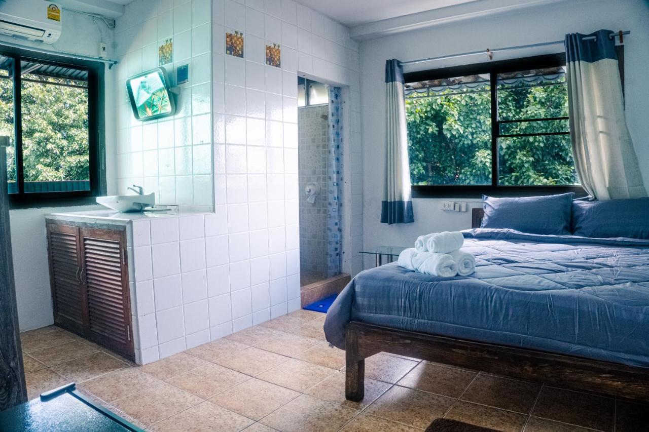 Satop Travelers Guesthouse شيانغ ماي المظهر الخارجي الصورة