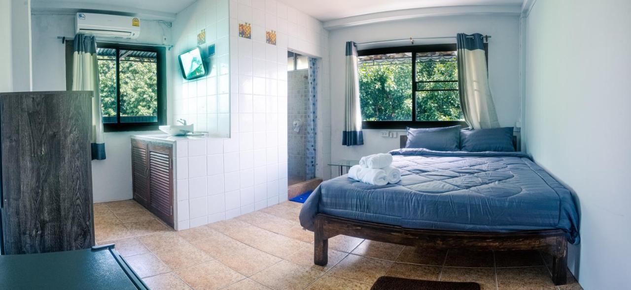 Satop Travelers Guesthouse شيانغ ماي المظهر الخارجي الصورة