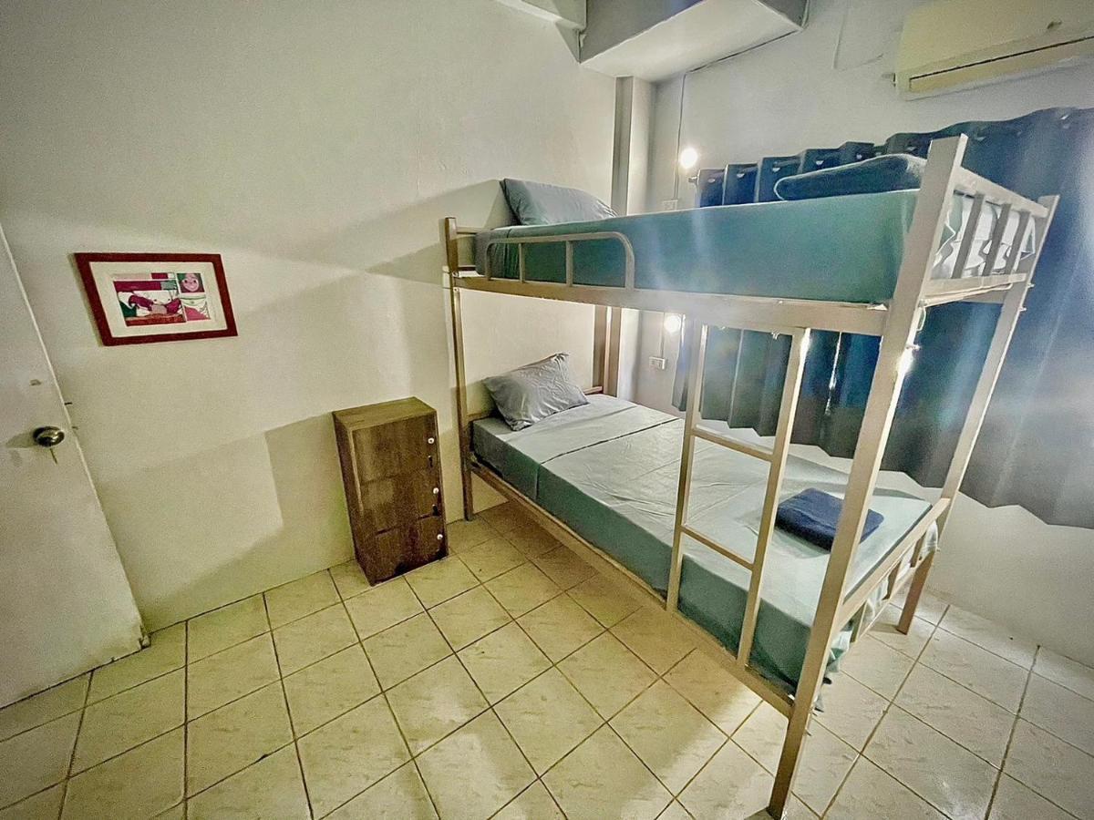 Satop Travelers Guesthouse شيانغ ماي المظهر الخارجي الصورة
