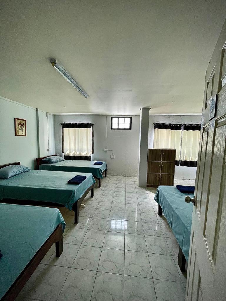 Satop Travelers Guesthouse شيانغ ماي المظهر الخارجي الصورة