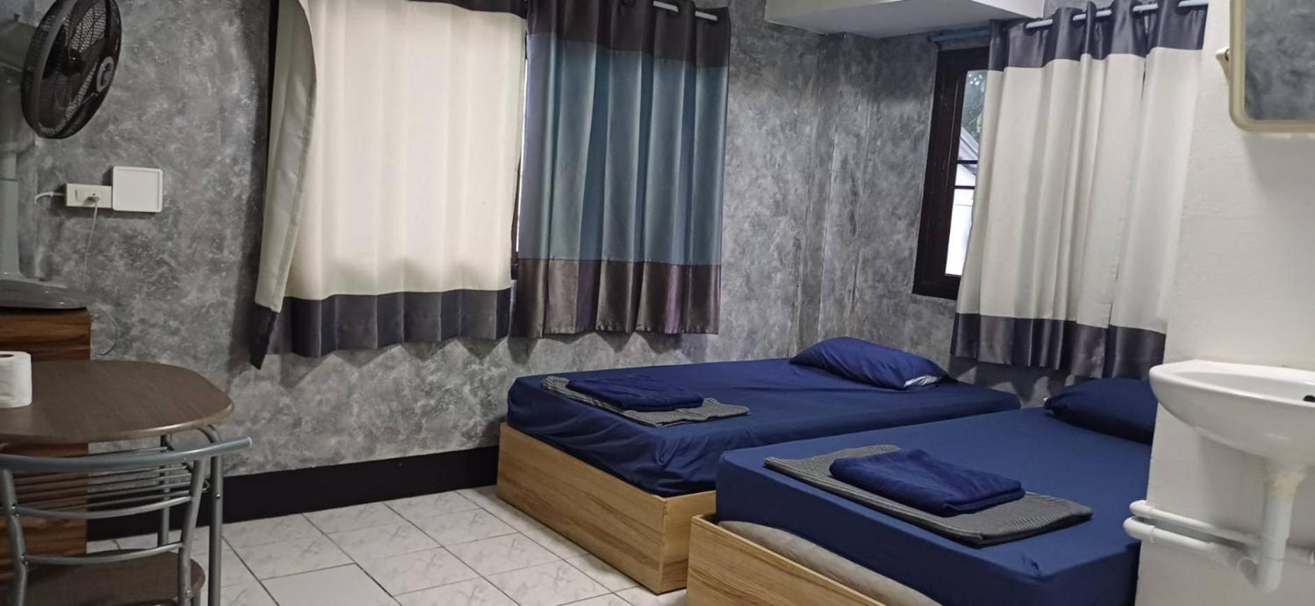 Satop Travelers Guesthouse شيانغ ماي المظهر الخارجي الصورة