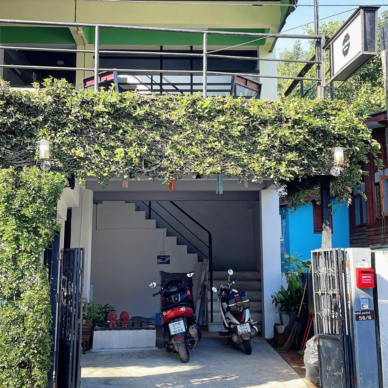 Satop Travelers Guesthouse شيانغ ماي المظهر الخارجي الصورة