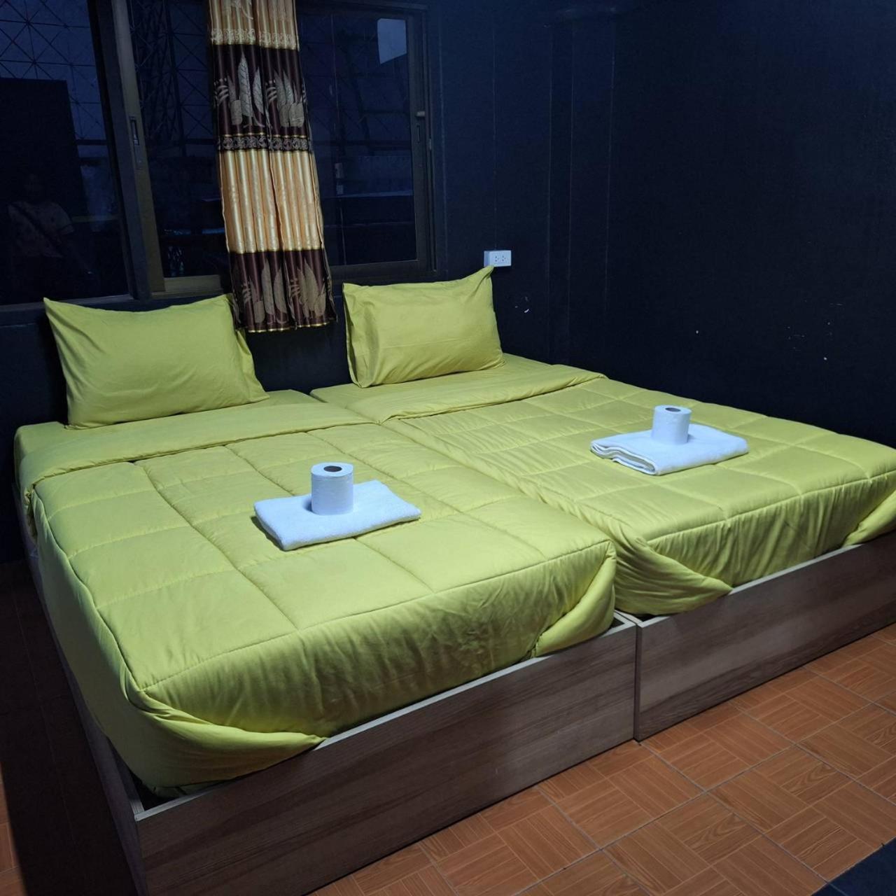 Satop Travelers Guesthouse شيانغ ماي المظهر الخارجي الصورة